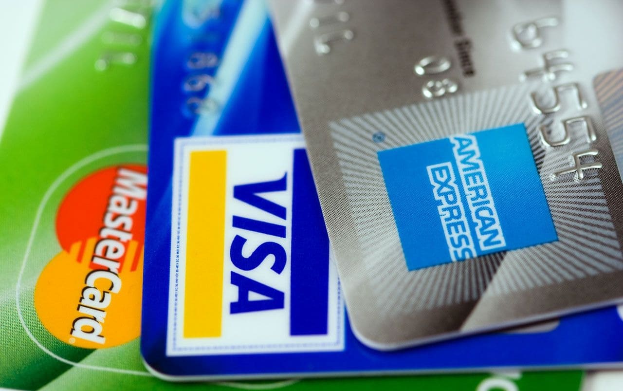 บัตรเครดิต มีกี่ประเภท คุณสมบัติของแต่ละประเภทเป็นอย่างไรบ้าง?